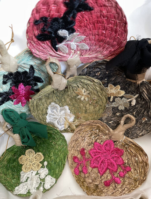 Fan ornament set of 3 "Laced Abaniko" - Image 2